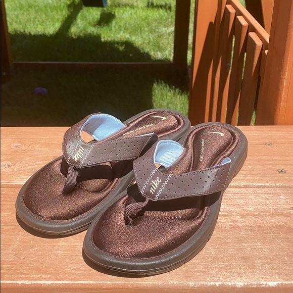 nike women's comfort thong